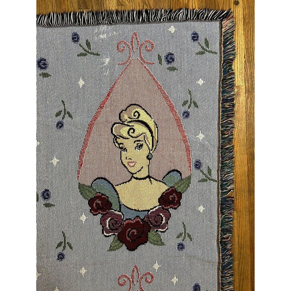 Chatham Disney Princess Woven Throw Belle Snow White Sleeping Beauty Cinderella - Picture 6 of 10